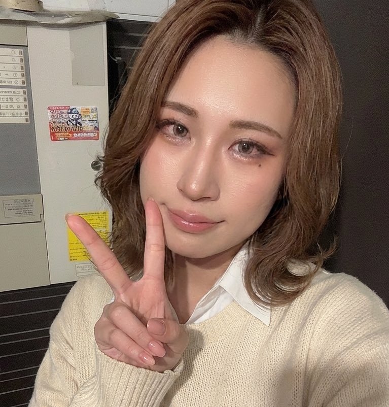 女装おじさんバッキー tweet media