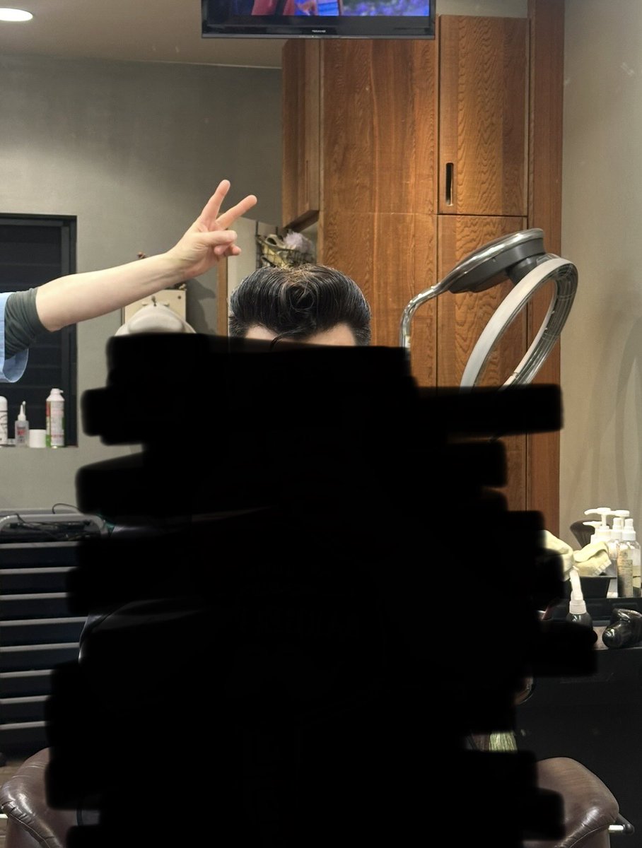 髪切った！！！
エイプリルフール何てものはないよ！！