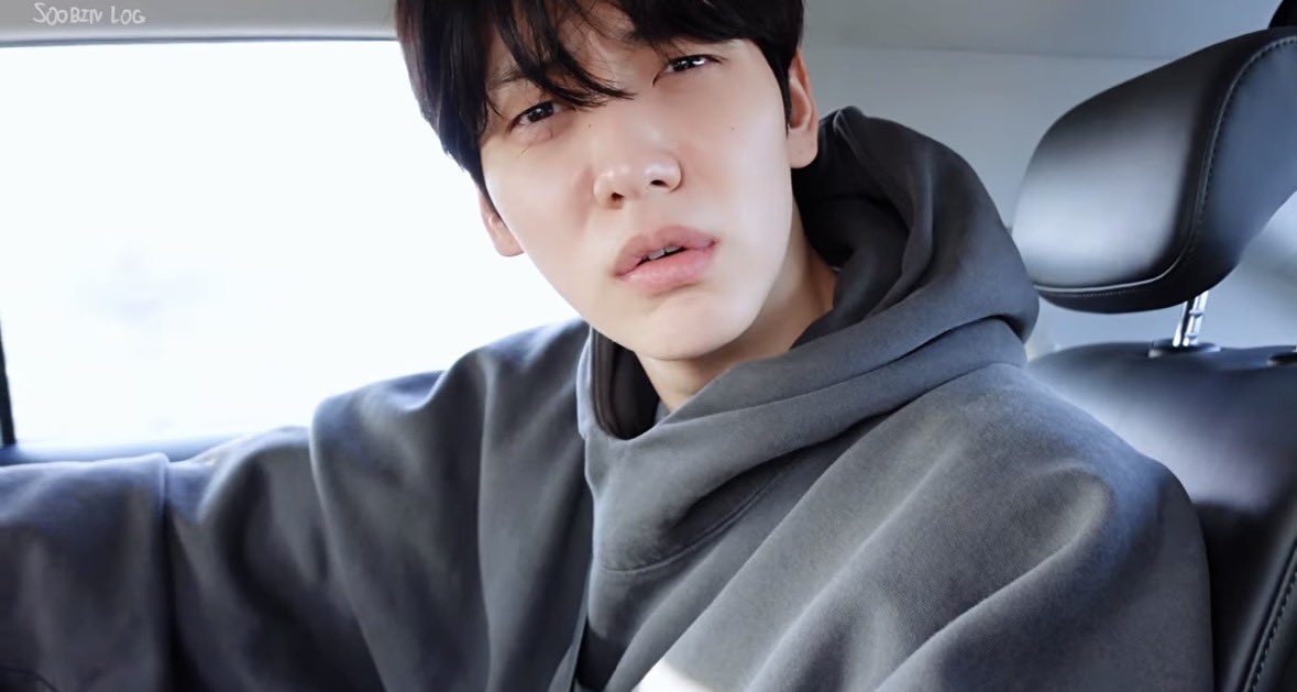 ヨンくんの眉毛 tweet media