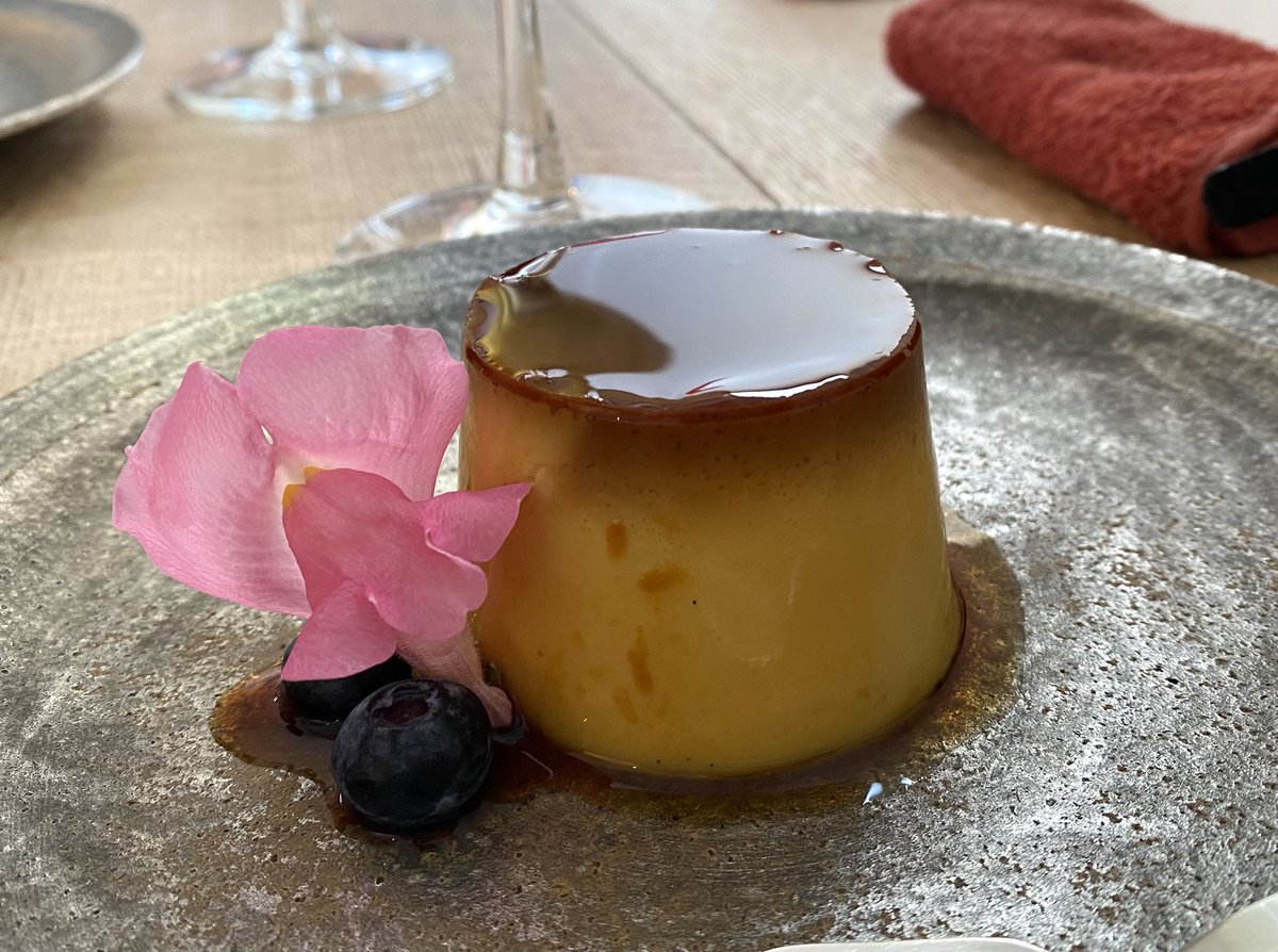 とばり tweet media