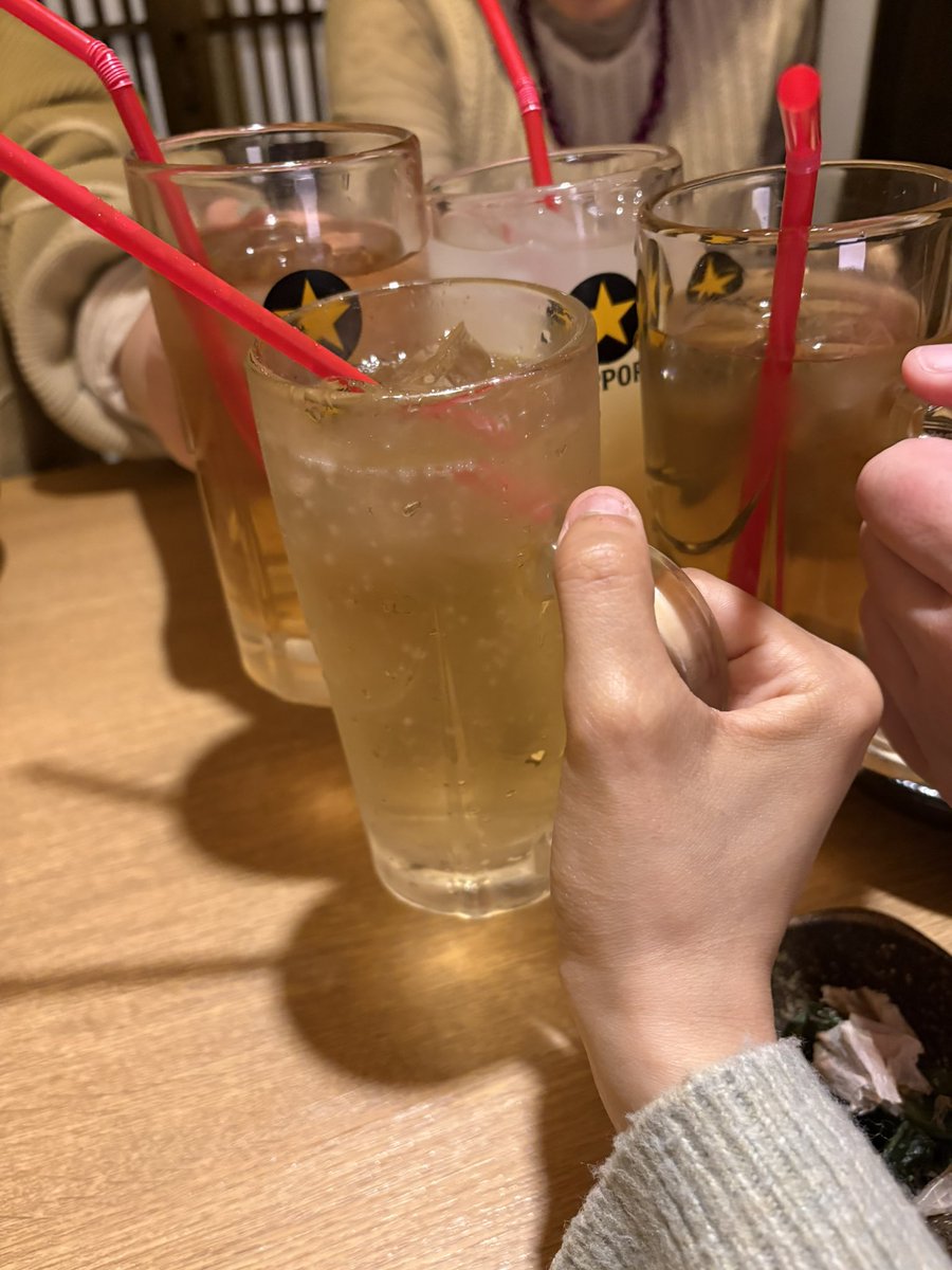 yu_bh2's tweet photo. 今日はあさみん(@AsamiMulticreat )、
みれぺりさん(@vqic3q )、よしこさん(@powapopo16_SHE )とご飯会🍚

全員ライターコミュニティに所属していたという共通点が😍

すごく楽しかった☺️

#シーライクス
#ライターコミュニティ https://t.co/KuLq8PFdGK