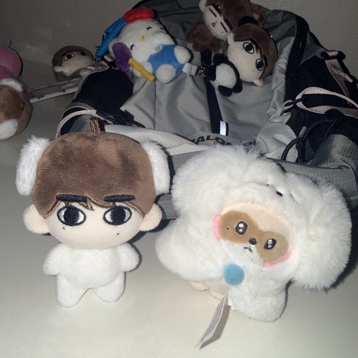 띨롱하오 tweet media