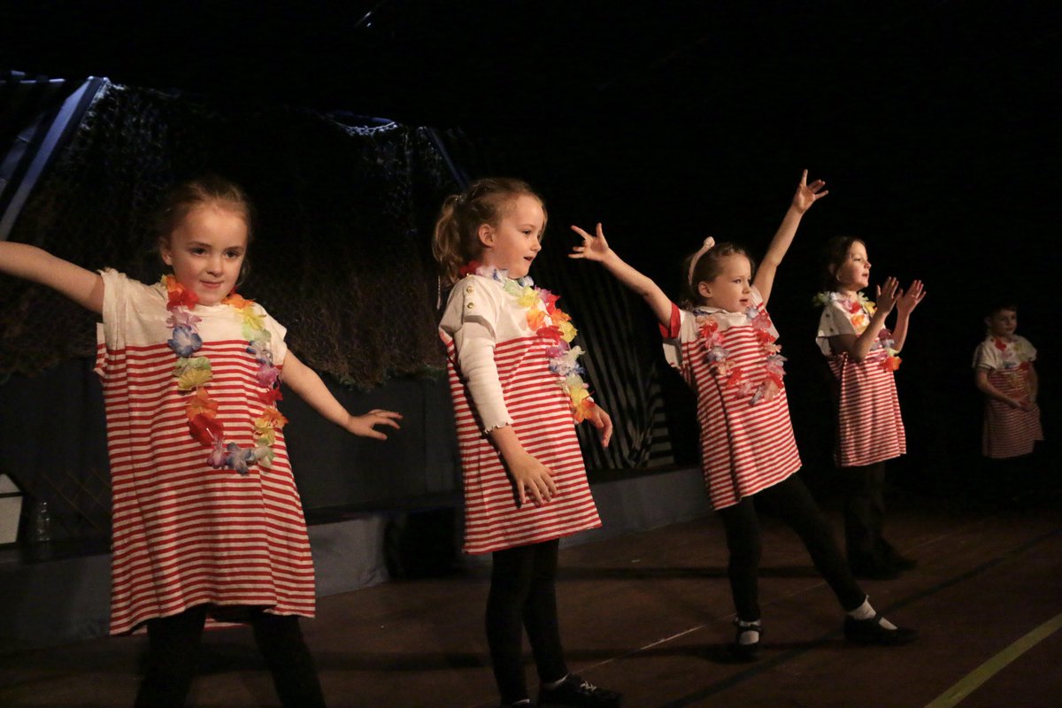 Miniver Academy tweet media