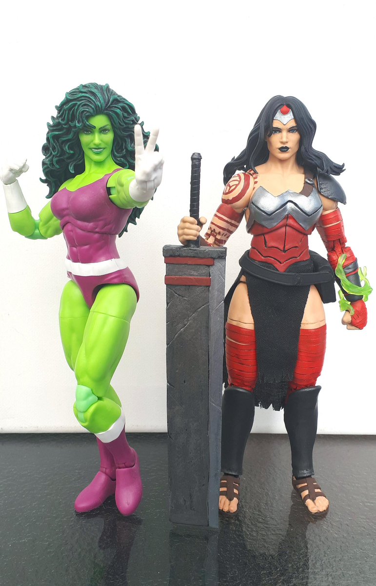 Marvel Legends HQ tweet media