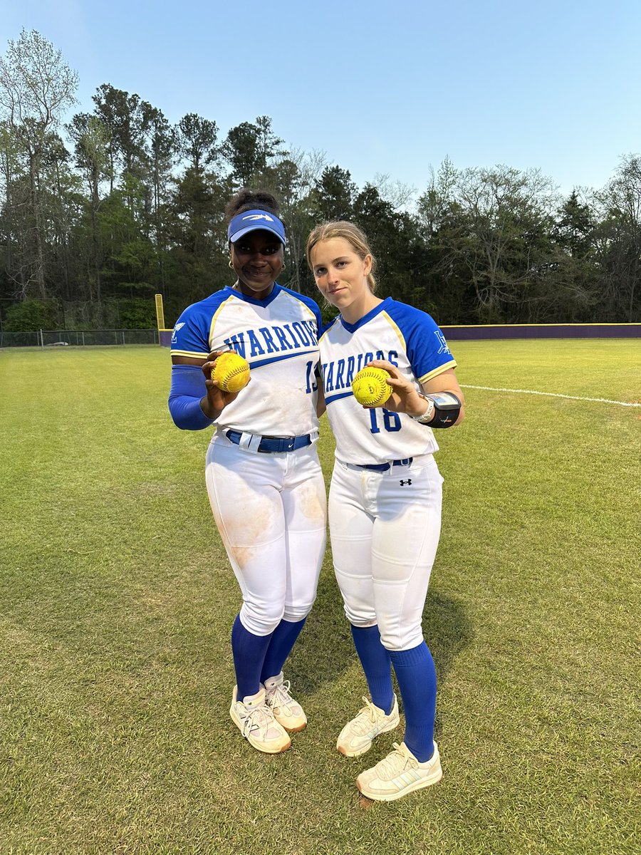 ILSoftball tweet media