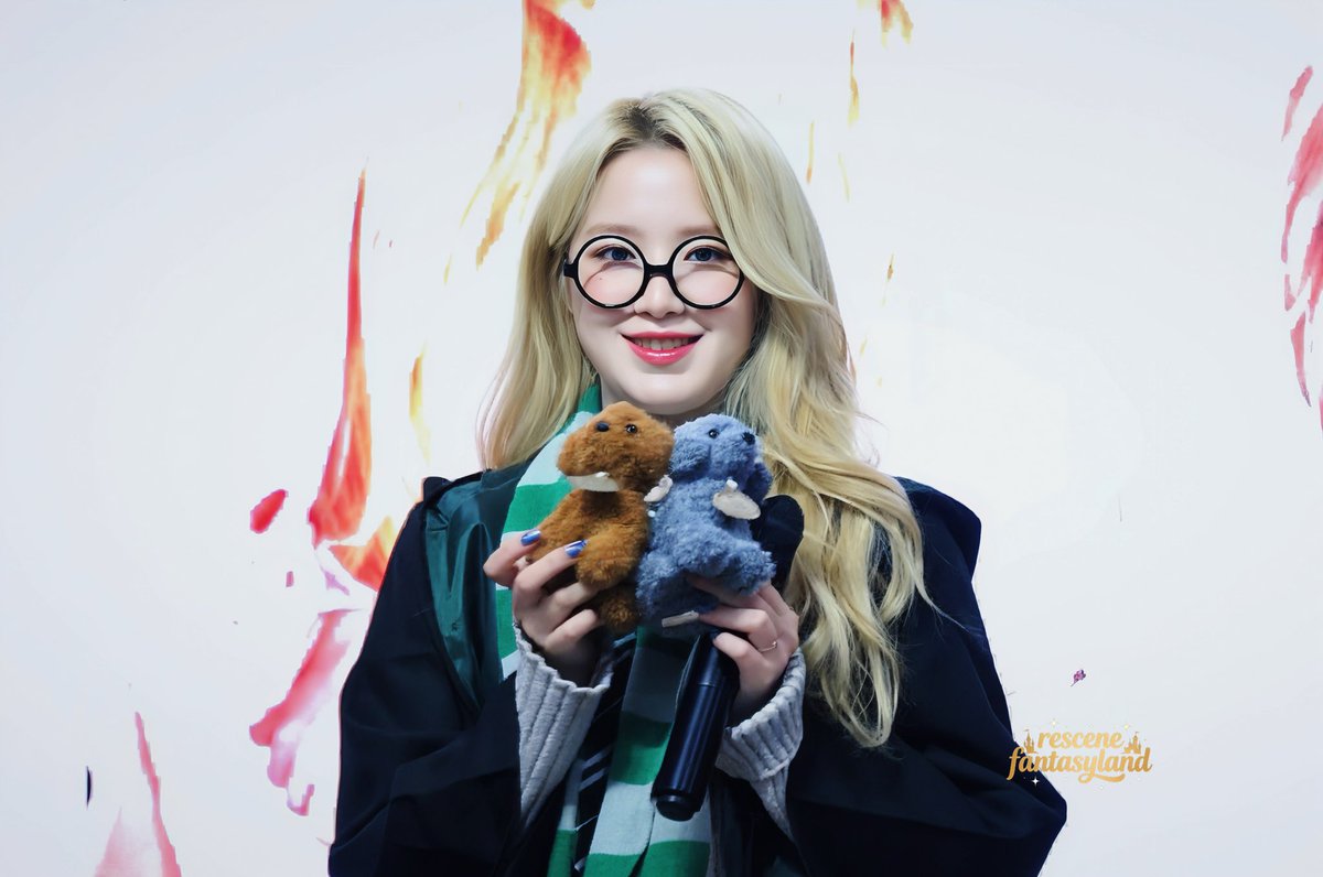 RESCENE_fantasyland tweet media