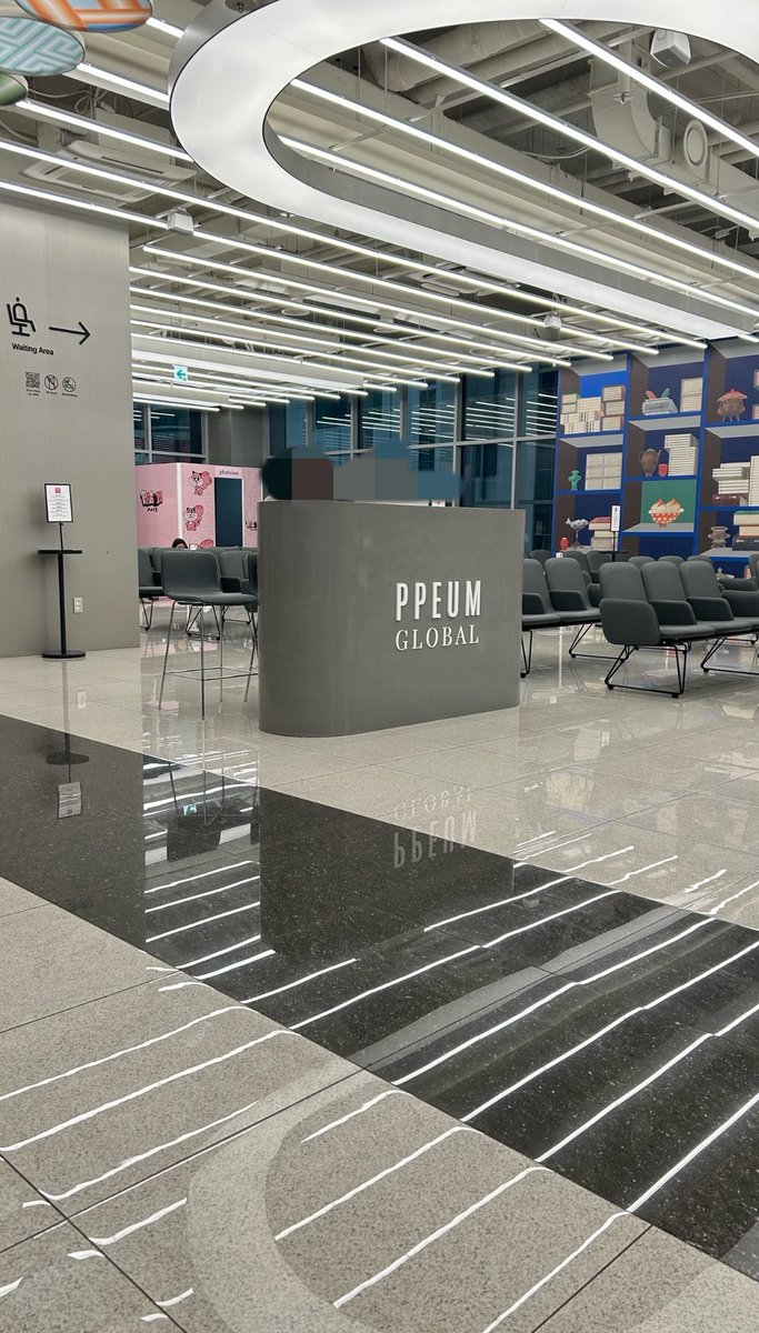 chin_ae25's tweet image. 最終日にプムグローバルさん(@ppeumclinic__jp )にお声がけいただきお邪魔しました🥹✨
今回は #ピコトーニング+ #うるおいパック+#LED してもらいました〜🫶🏻
ちょっとチクチクするだけで全然耐えれます！
明洞にあるし設備も綺麗で最高だったので韓国に行く時はこれからもお世話になりたい😭
 #プム