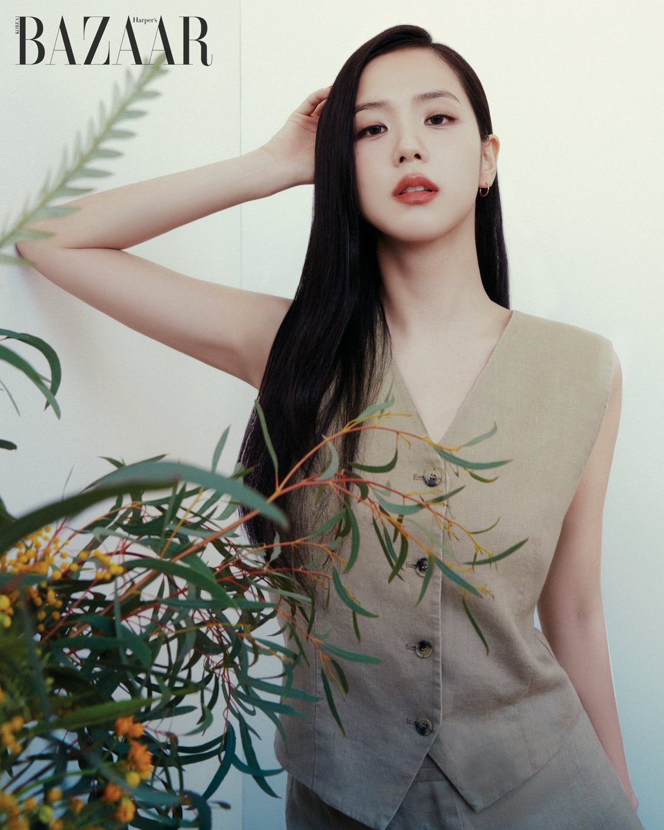 FOREVER KIM JISOO tweet media