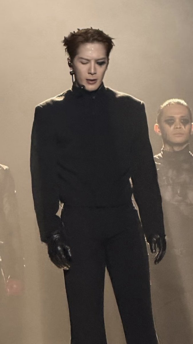 𝓠𝔀❥ tweet media