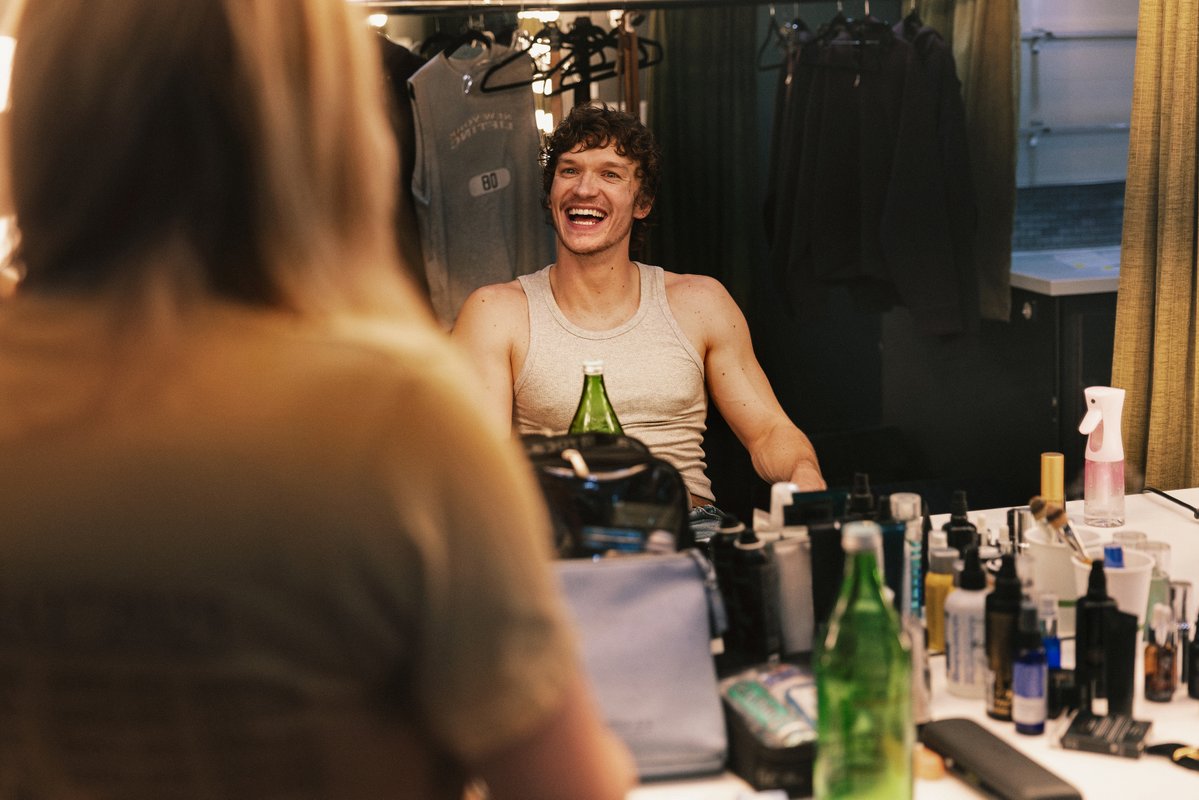 Cosmopolitan tweet media