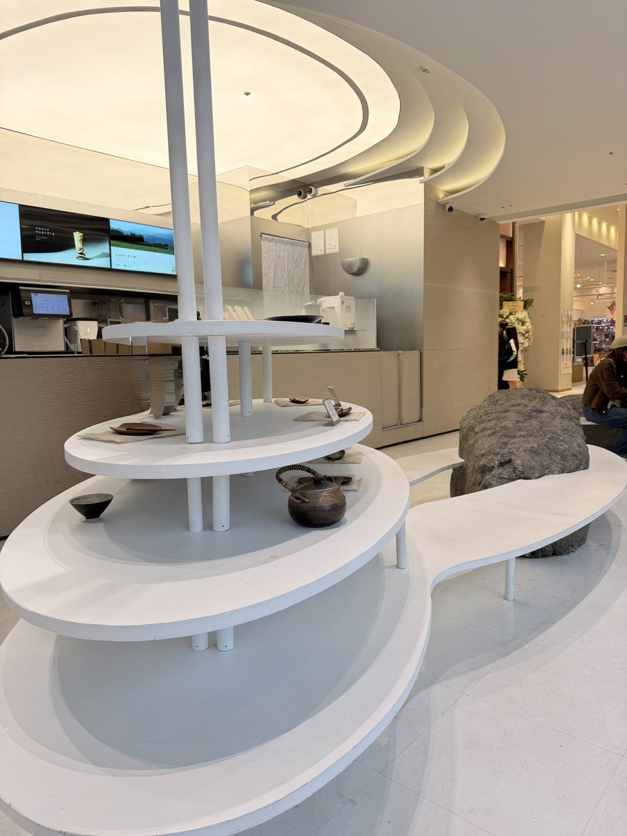 ポス子 tweet media