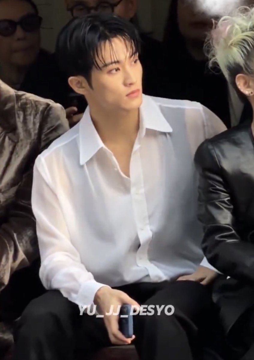 ⳽ᥙᥒᑯᥲᥱ tweet media