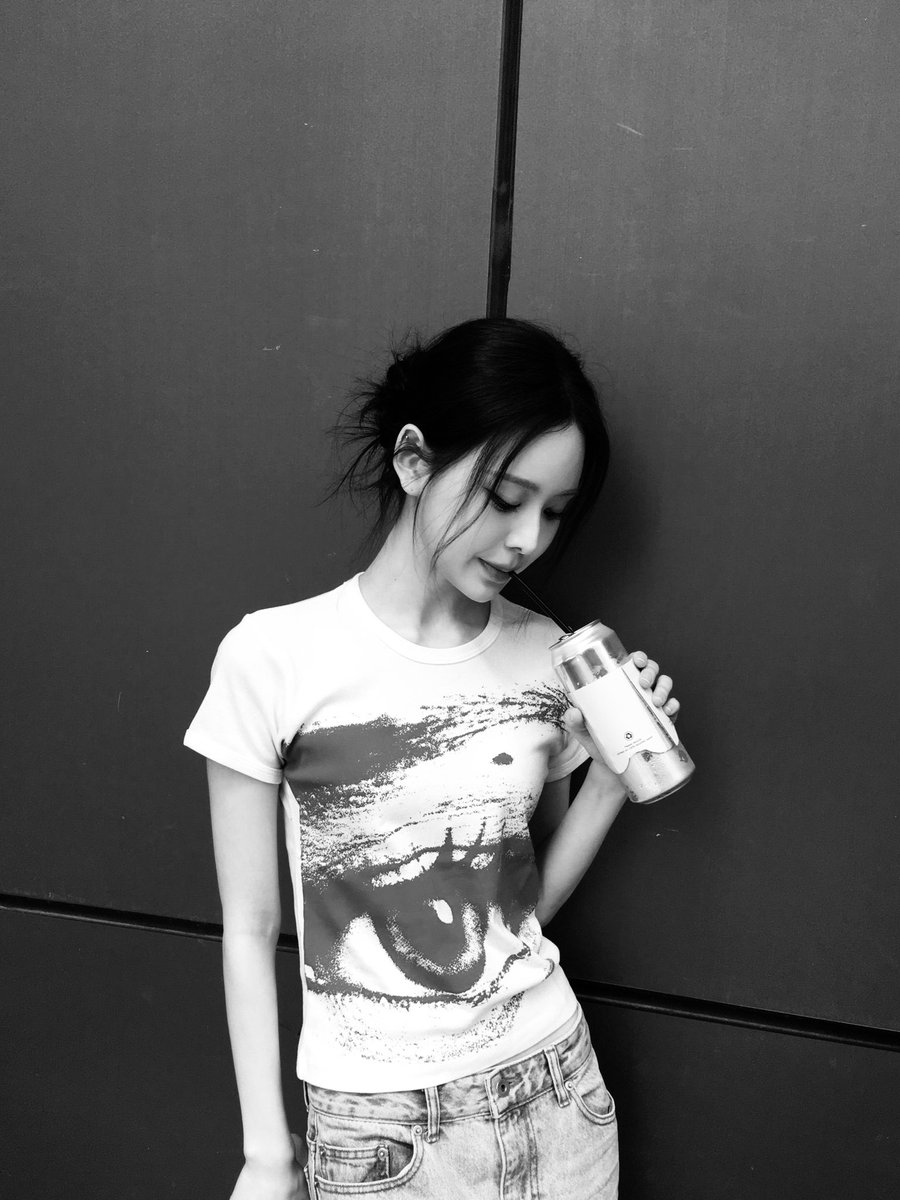 chèrebel tweet media