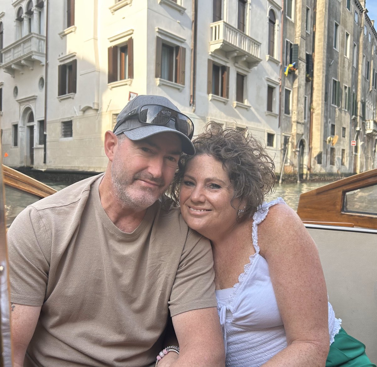 FoxTravelTX's tweet photo. Meet Jennifer from FOX Travel TX! Hi! My name is Jennifer and I have a WORLD of experience in the travel industry. My career in the travel business began when I was 15 years old. I would assist my mother, the founder of Fox Travel, after school. Since then, my world has... https://t.co/SvfJQL68ac