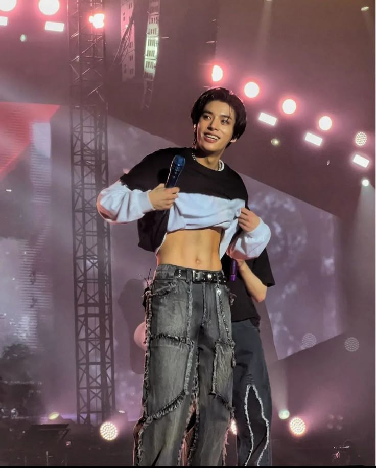 bicep🥵               or                abs😋