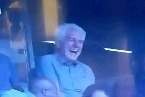 Duracell tweet media