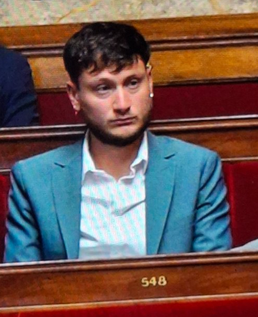 Jon De Lorraine tweet media