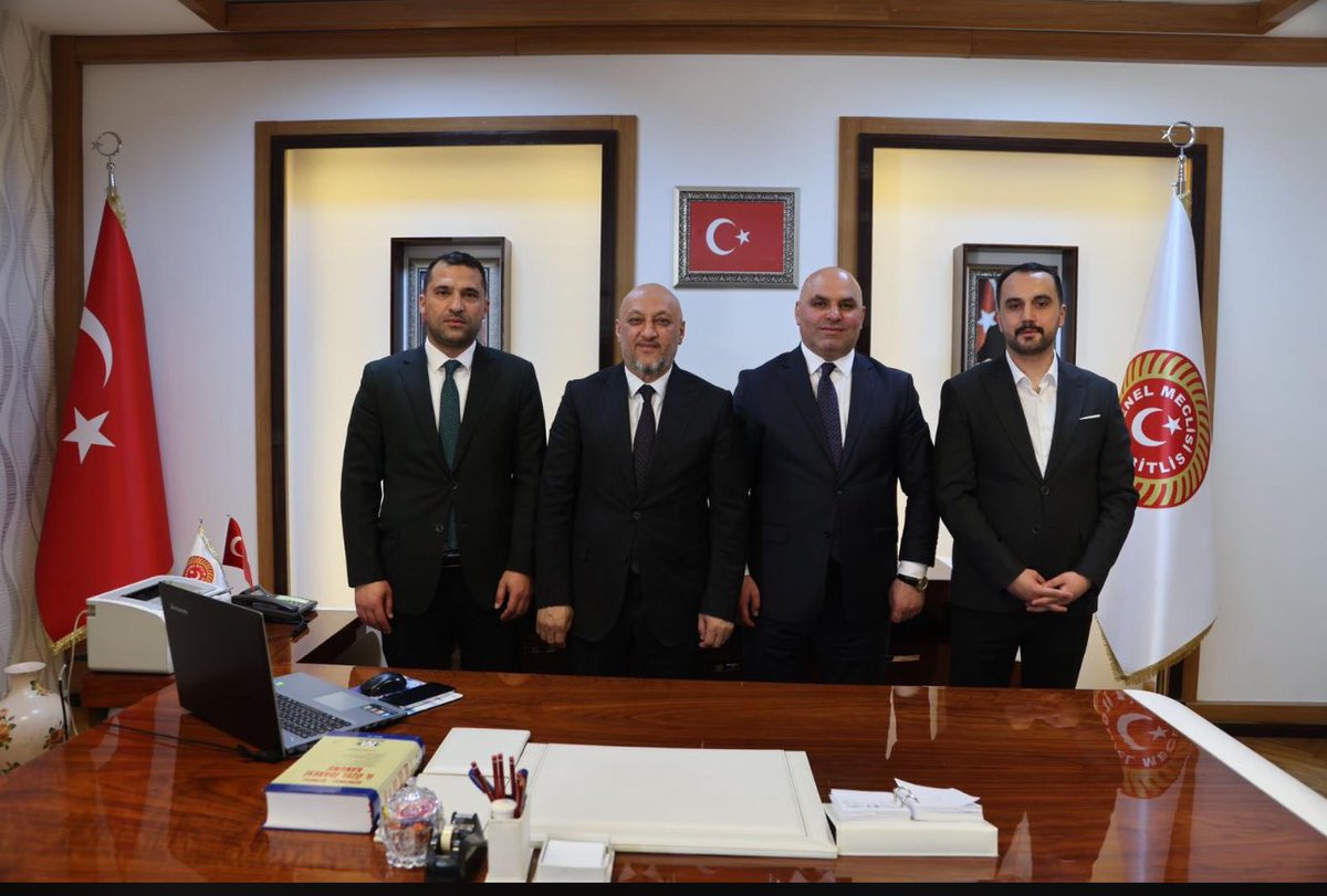 AK KADIN GÜROYMAK tweet media