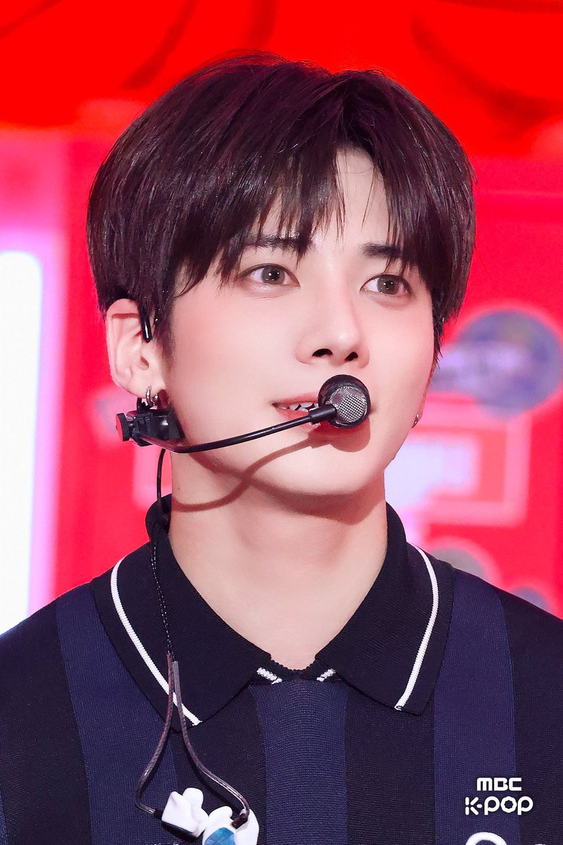 강태현심각하게잘생겼다 tweet media