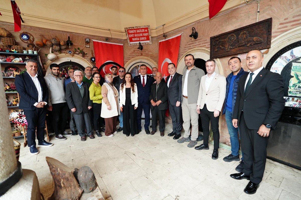 İlksen Özalper tweet media