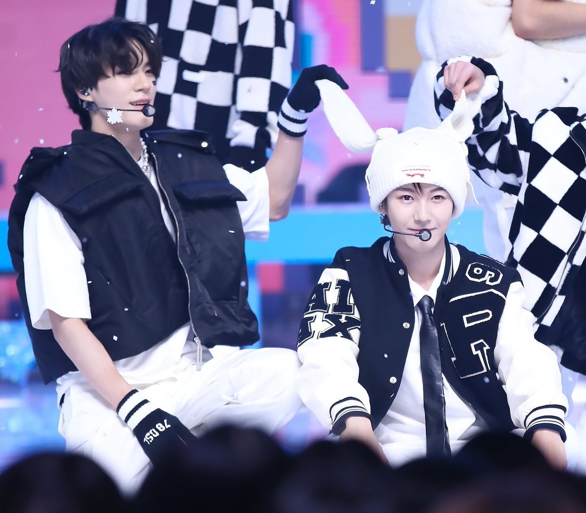 아보🥑 tweet media