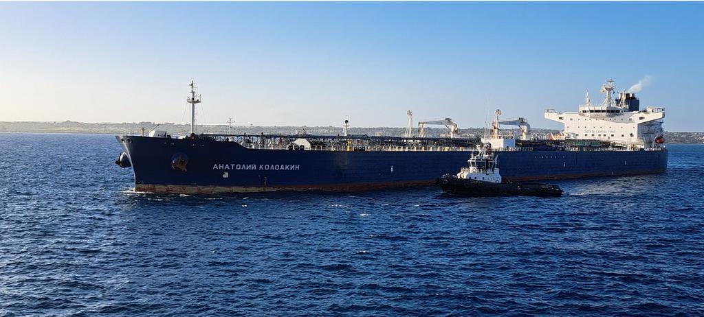 #CubaNoEstáSola 
#CubaEstáFirme 
#CubaVencerá