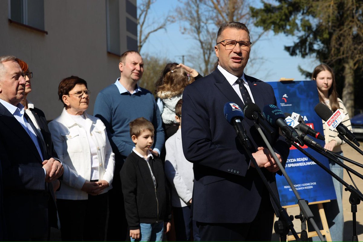 Prawo i Sprawiedliwość tweet media