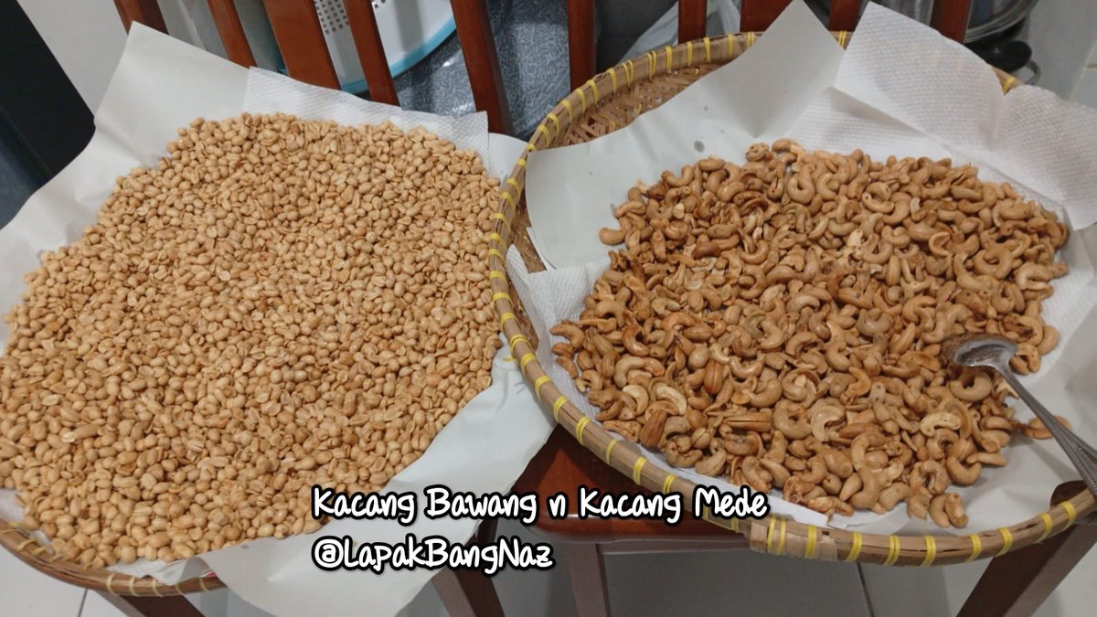 LapakBangNaz's tweet photo. Lebaran boleh udah lewat....Stok  cemilan jgn sampe trlewat.
ijin tag 🙏🏻 
@nurulngalam1 
@indoyankee 
@nisma_mokhtar 
@ma_cherie7 
@ShahnazAzizTT
@macherryblsm 
@shoutoutjae 
@Nurulfitri_sd 
@OnlyJustme97 
@ronaldhakim_07 
@Vanila_MistD 
@dankelha
@B4n6_H4n5 
@bayu56769104 https://t.co/xK4Yc5xVBT