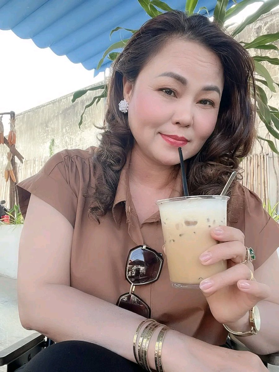 Cô Giáo Vân tweet media