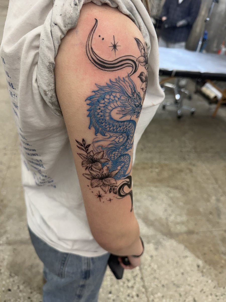 무당👑Tim tweet media