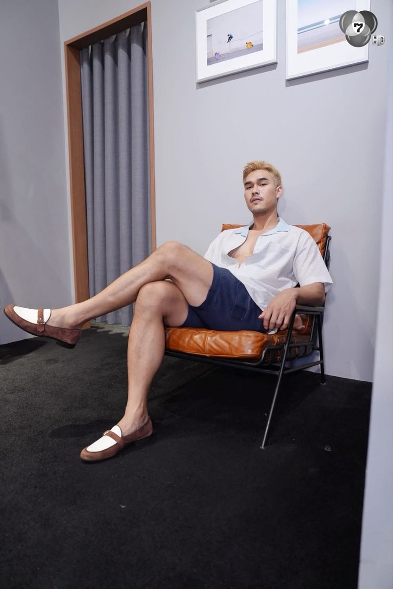 Shawnck_FC's tweet photo. #VLOGFASHION #TAKEOKIKUCHI
#ชอนชวิศการ #ShawnChawitkan #Ch7HD https://t.co/l2g540sDld