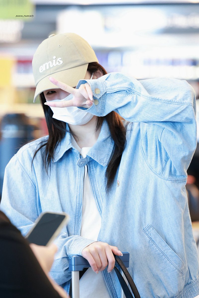 Austrose_Panda526 ᥫᩣ tweet media