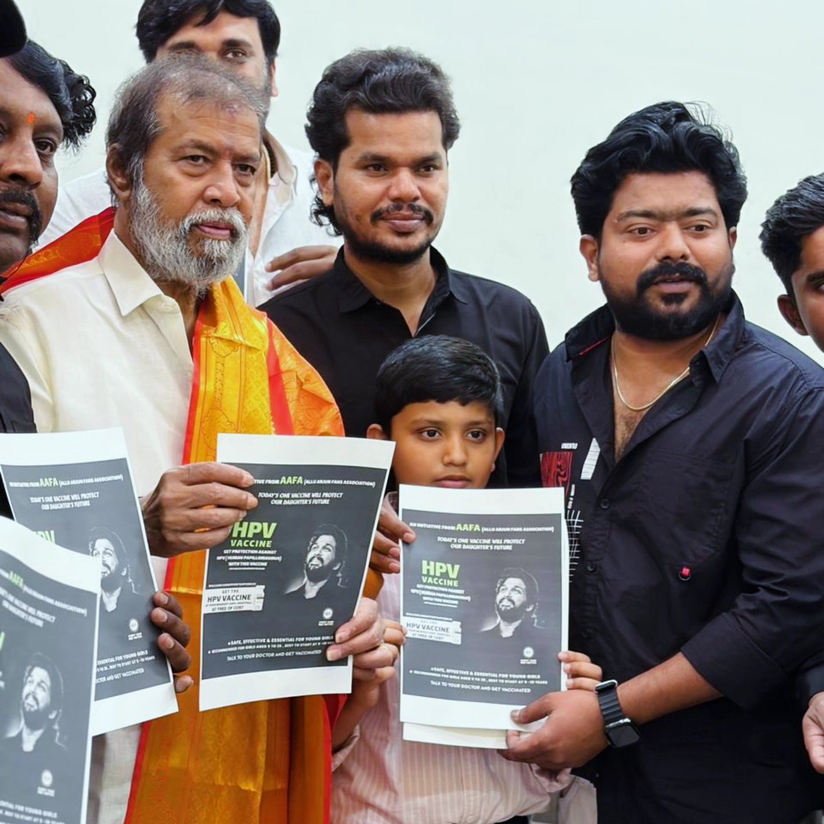 ArjunKumar_AAA's tweet photo. A proud moment today.Met with Telangana's Health Minister Shri Damodhar Raja Narasimha garu to kickstart a cause close to our hearts:The @AAFAOnline HPV Vaccine Drive.

Our ​@alluarjun garu always teaches us that "One Good Deed" every year can change lives.
#AAFASupportsHPVDrive https://t.co/66qNl5VGUc