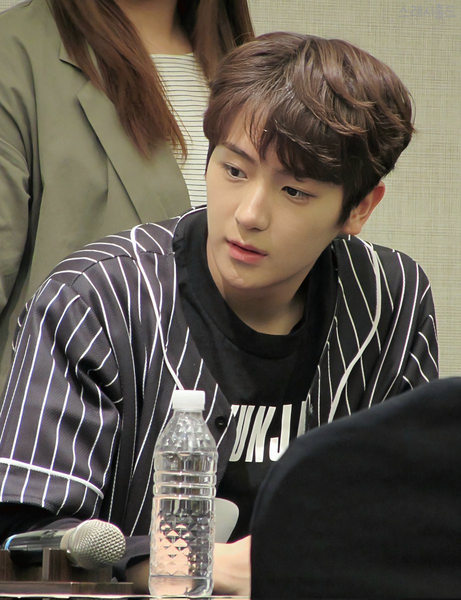 스레시홀드 tweet media