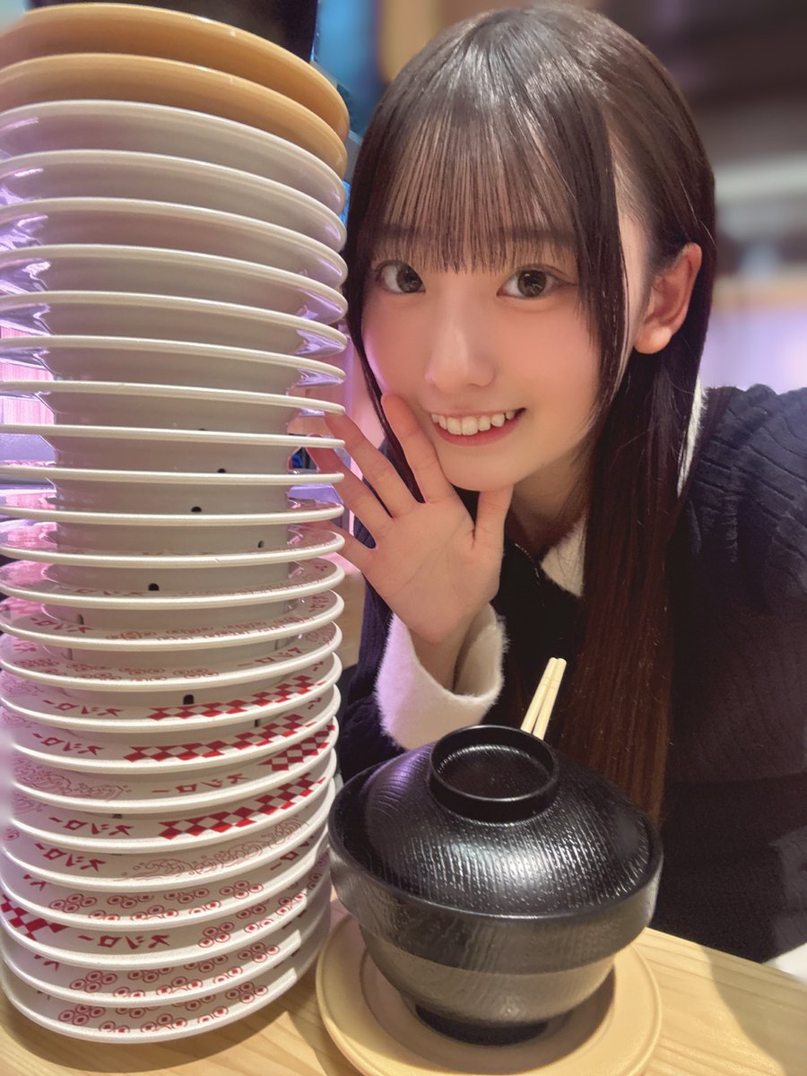 日向坂46 tweet media