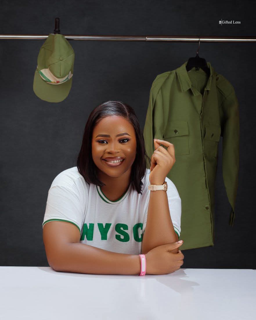 nyscupdatesng's tweet image. Omooo... This corper too fine😂

congratulations to all A1 2025 on our POP💃🏾💃🏾
It's been 1 year of God's faithfulness.
Thank you Lord
#Nyscupdates
#passingoutparade
#Bayelsacorper

📸: Queen Esther