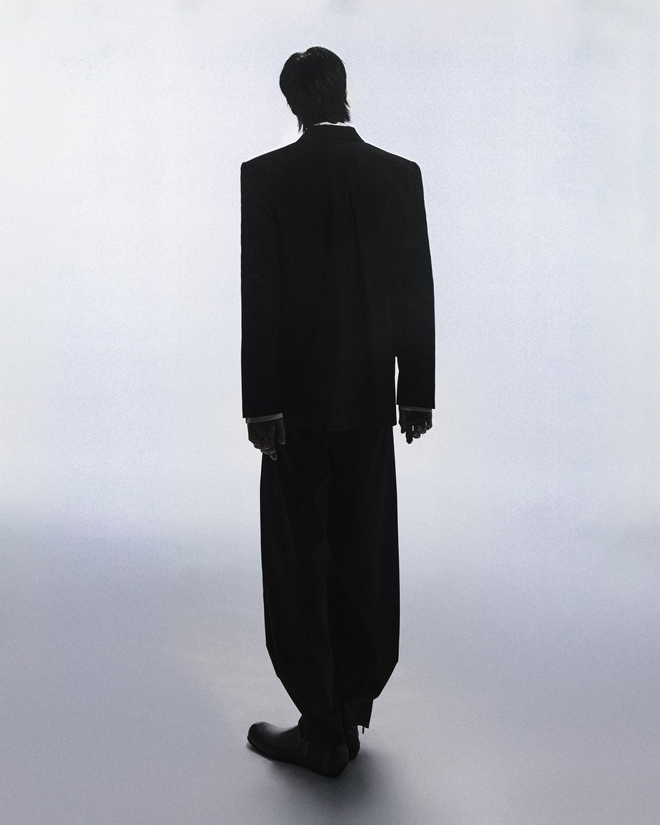 파리가긴이메다우서기🫠 tweet media