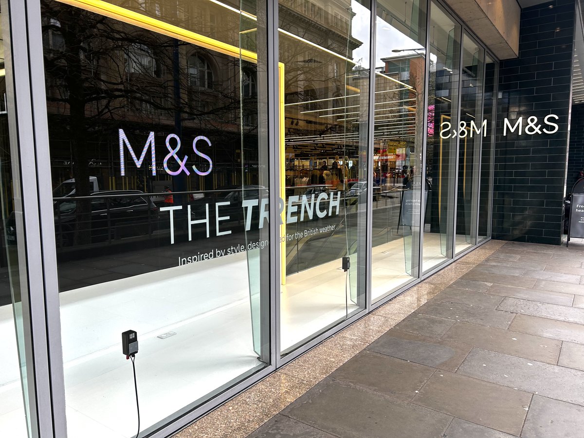 Feonic's tweet photo. @marksandspencer  Spring Campaign.

Windows should do more.

Glass as the speaker. Even coverage. Discreet. No visible speakers.

If your windows are not working this hard, they are underperforming.

#RetailMarketing https://t.co/okdvJTVjvw