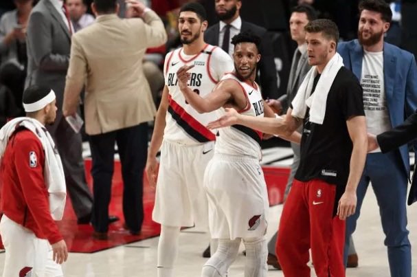 Haley Lough tweet media