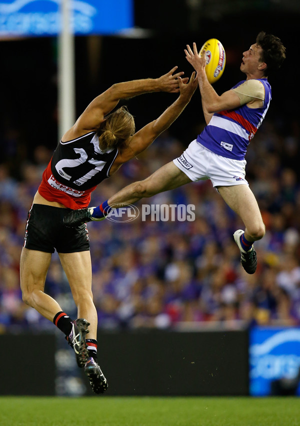 WBulldogs2006's tweet image. ROUND 2, 2016 (2 APRIL): WRECKING ROO'S RECORD. 🗓️ 🏆

😇 @stkildafc 5.6 (36)
🐶 @westernbulldogs 13.15 (93)

We gatecrash Nick Riewoldt's 300th game milestone, set up by another miserly defensive performance. 🚫

#AFLSaintsDogs #Admin