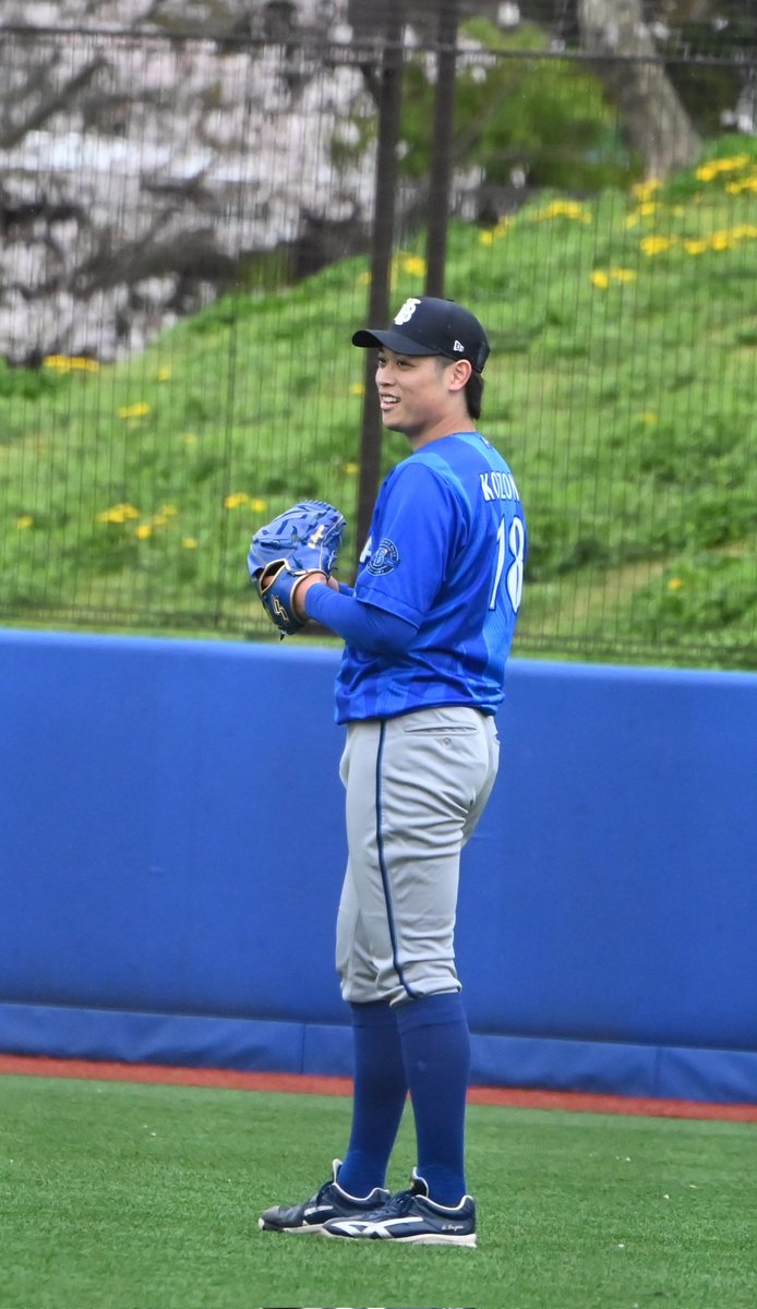 はんし tweet media