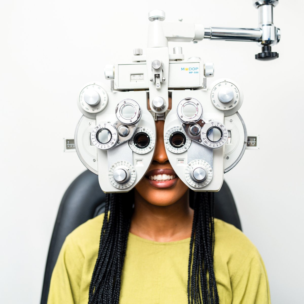 ThePavSA's tweet image. Your vision matters.
Stay on top of your eye health—book your eye test at Spec-Savers today. #EyeHealthMatters #SeeClearly #SpecSavers

@SpecSaversSA