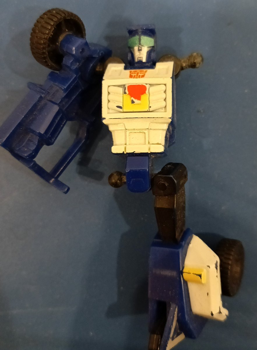 Laird Roger tweet media