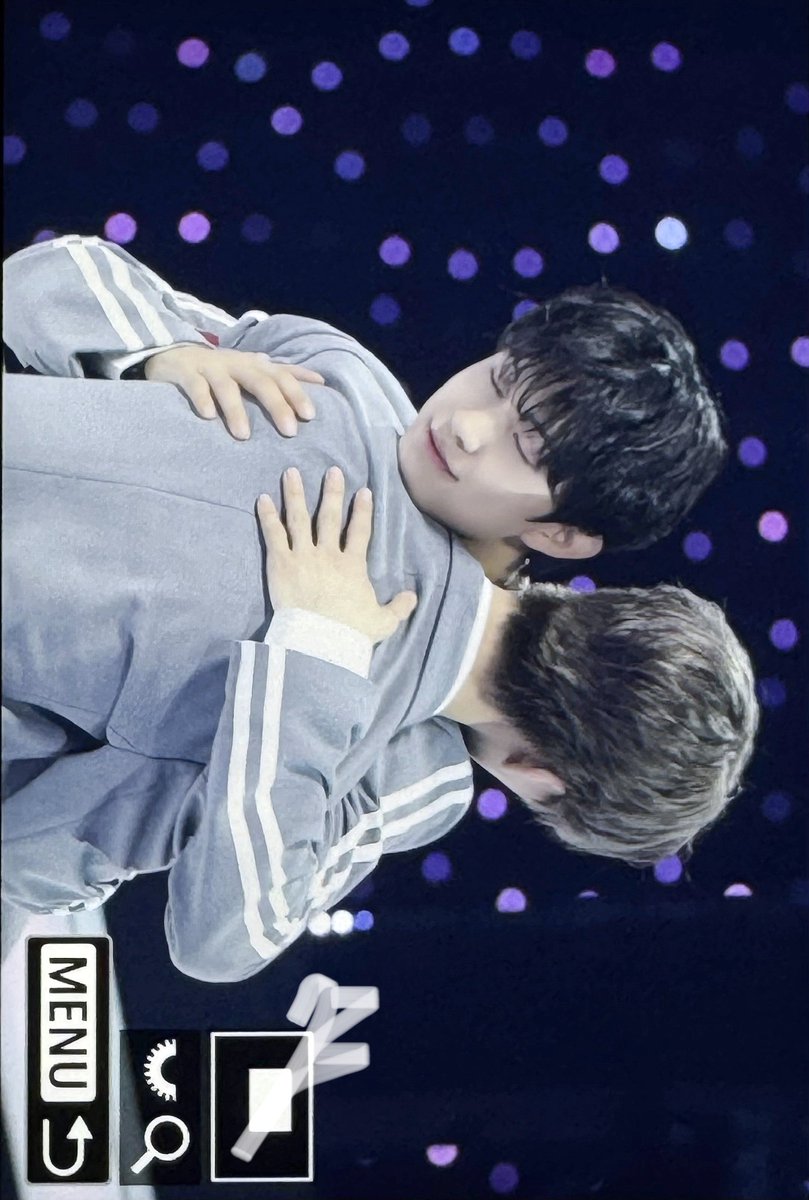 바비 tweet media