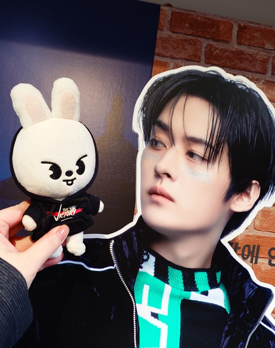 あずみ tweet media