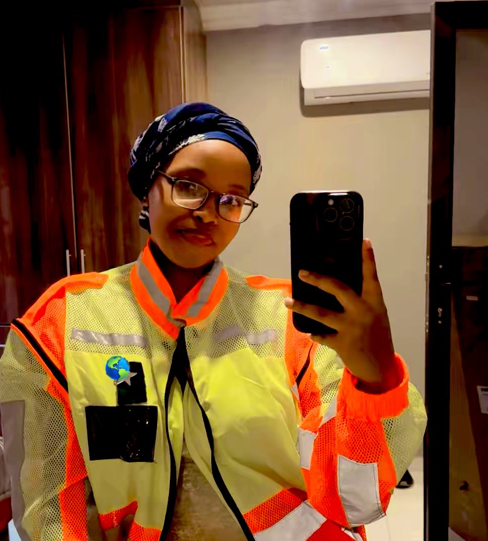 Raesetja tweet media