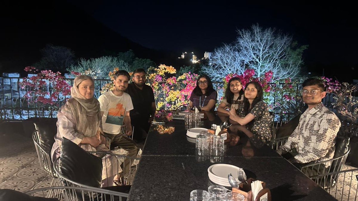 Anxious_Prof's tweet image. First ever group outing for the ARISE group 🎉
A lovely dinner with mountain views in the City of Lakes, Udaipur 🌄✨
Great conversations, good food, and even better company!

#ARISE #TeamOuting #Udaipur #ResearchLife