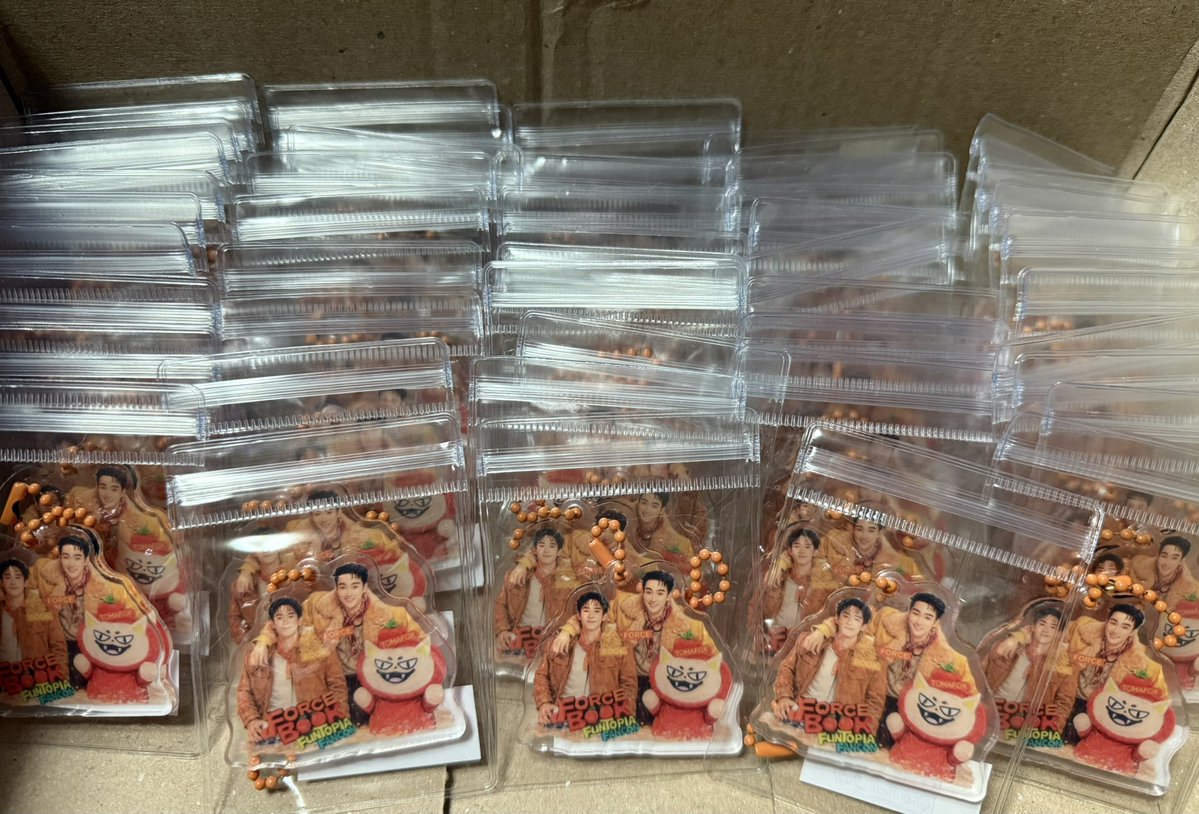 일랑•อิลัง(illRang )🍅 tweet media