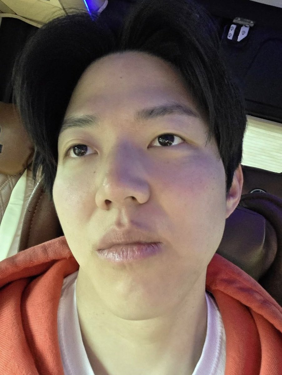 데깅이 tweet media