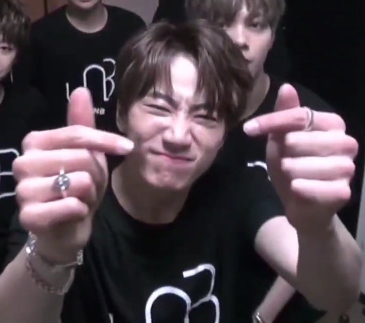 곶감☘ tweet media